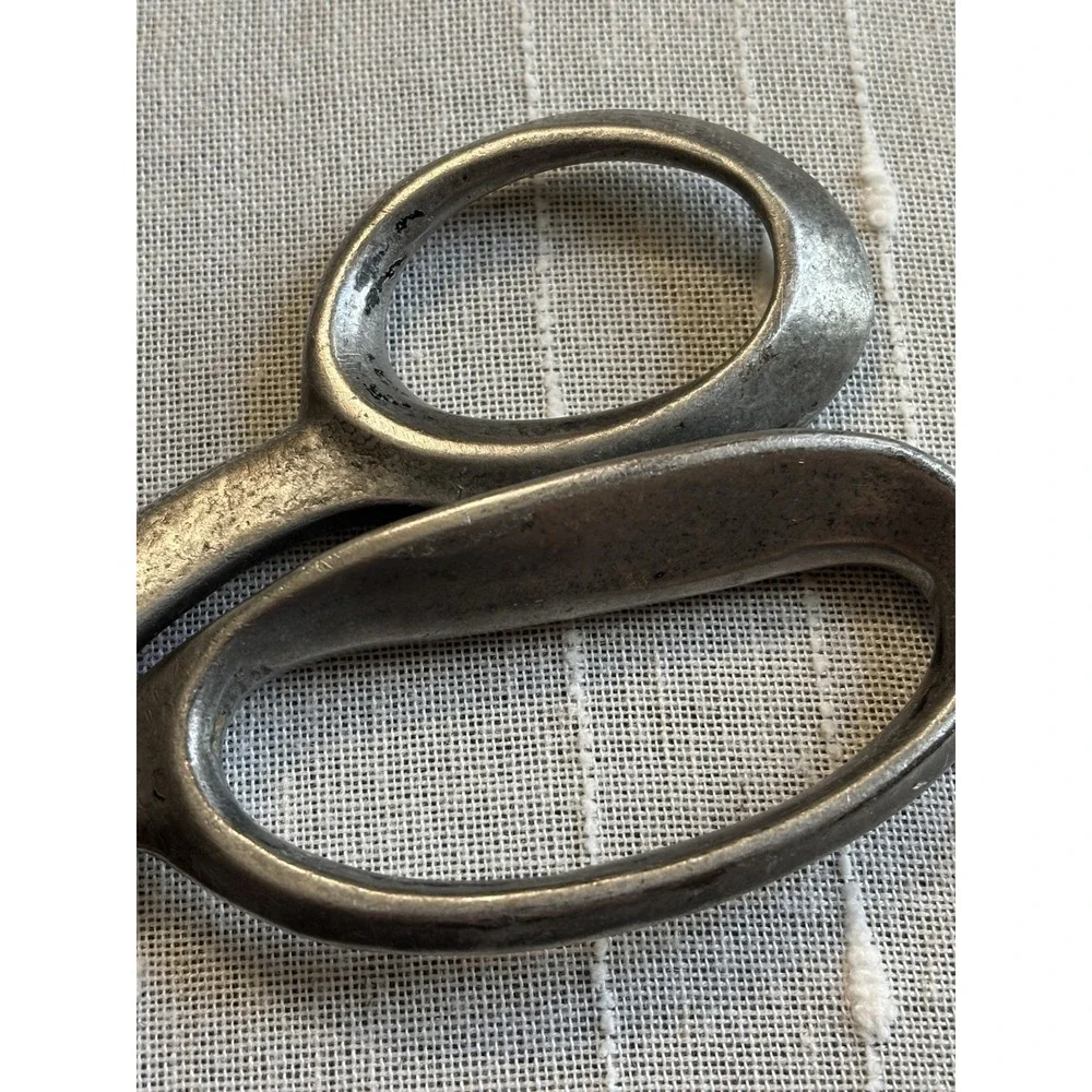 Vintage Heavy Duty Wiss No. 20 Inlaid Scissors 10